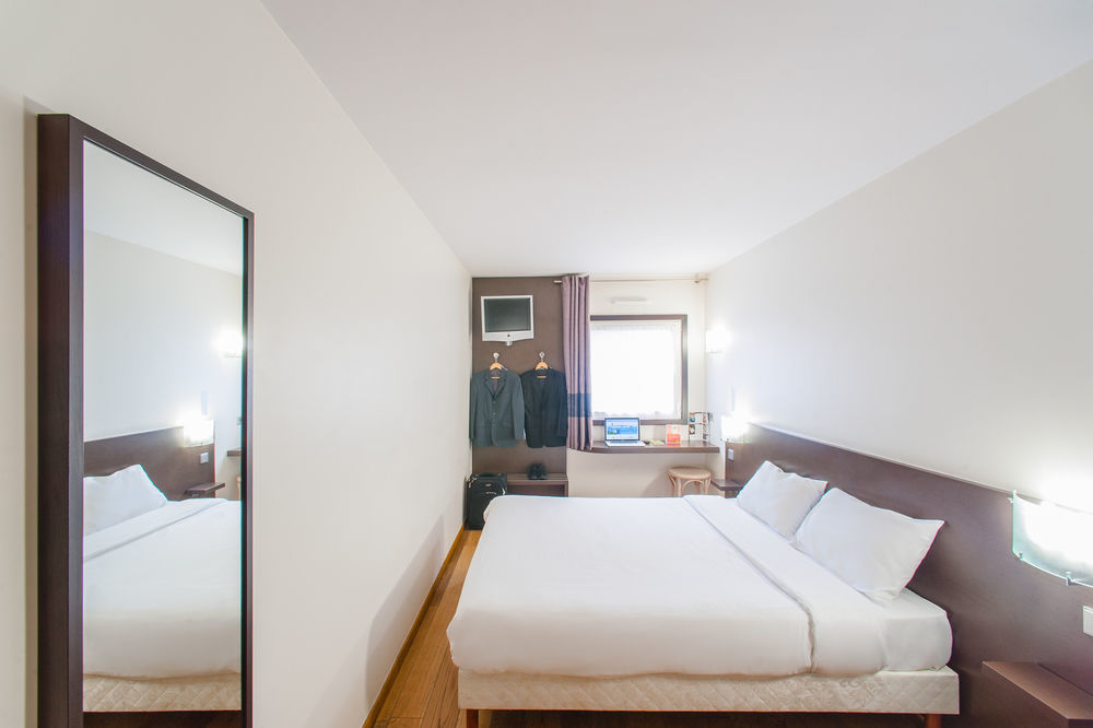 Hotel Paris Nord 2*
